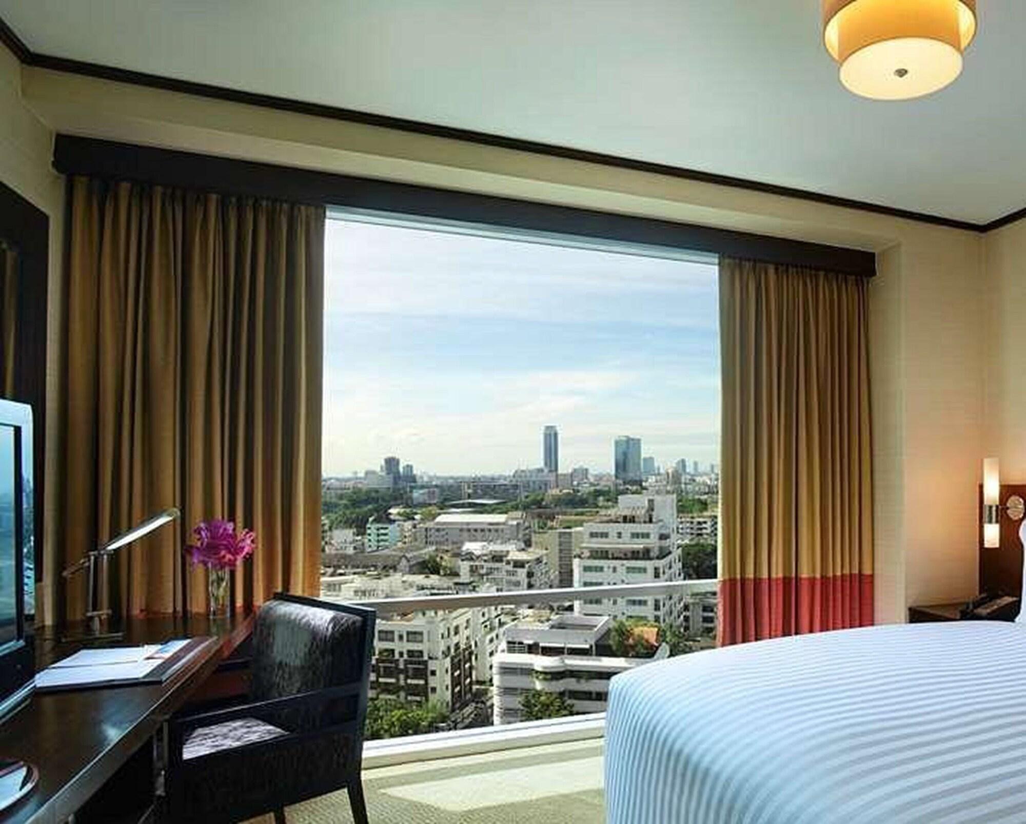 Conrad Bangkok Residences Luaran gambar