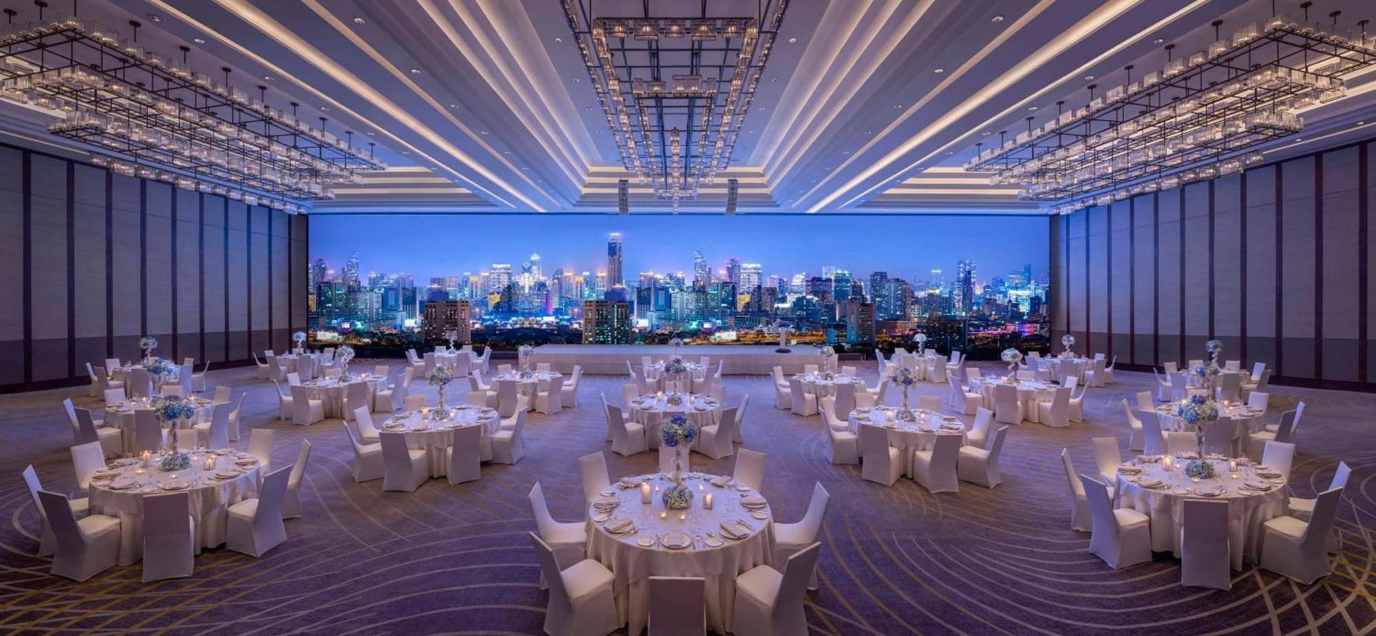 Conrad Bangkok Residences Luaran gambar