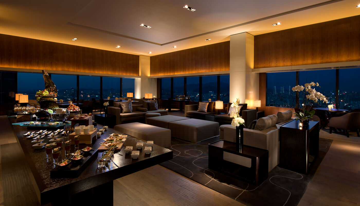 Conrad Bangkok Residences Luaran gambar